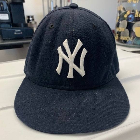 Unisex Baseball Cap - Picture 1 of 11